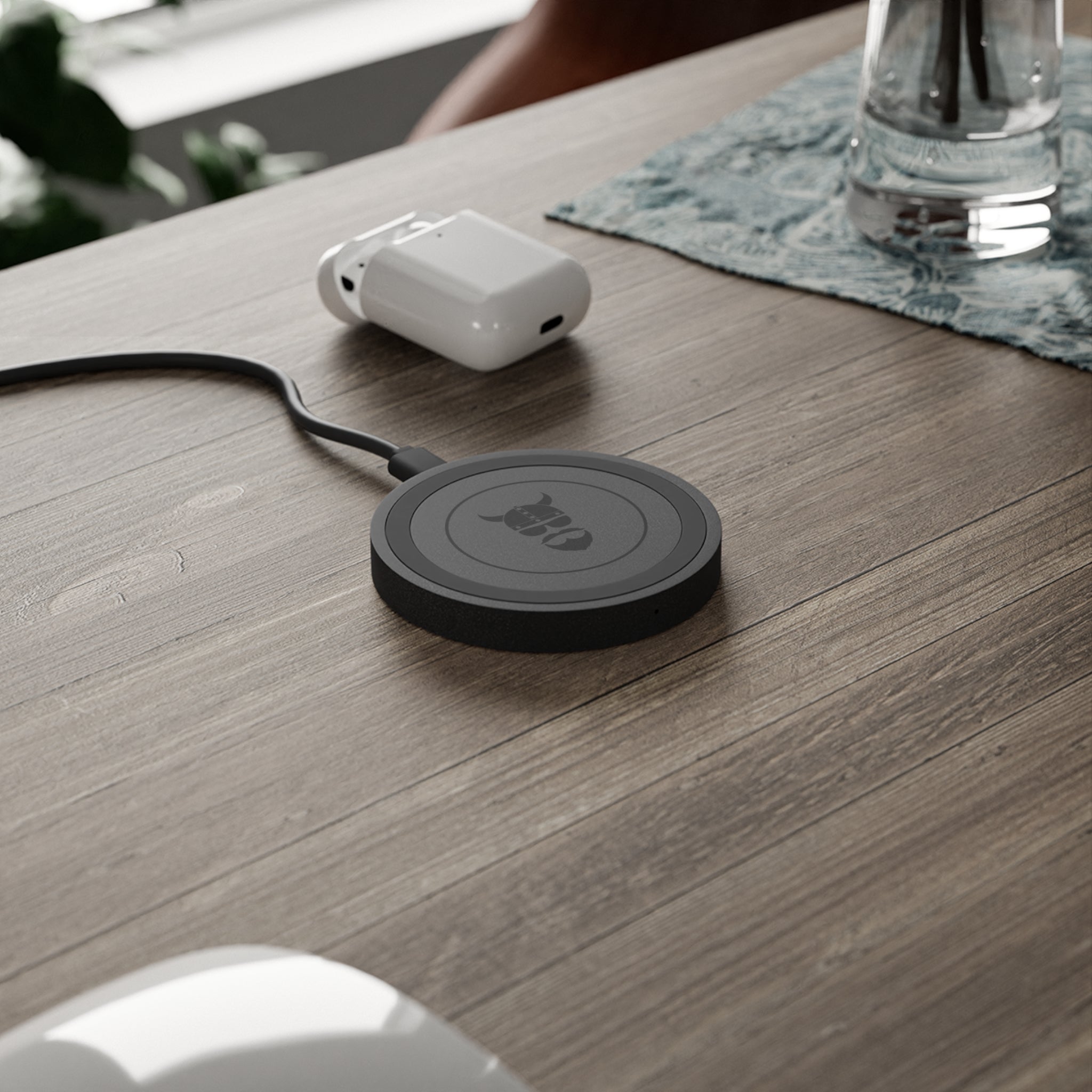 ZV Quake Wireless Charging Pad Black - THE ZEN VIKING