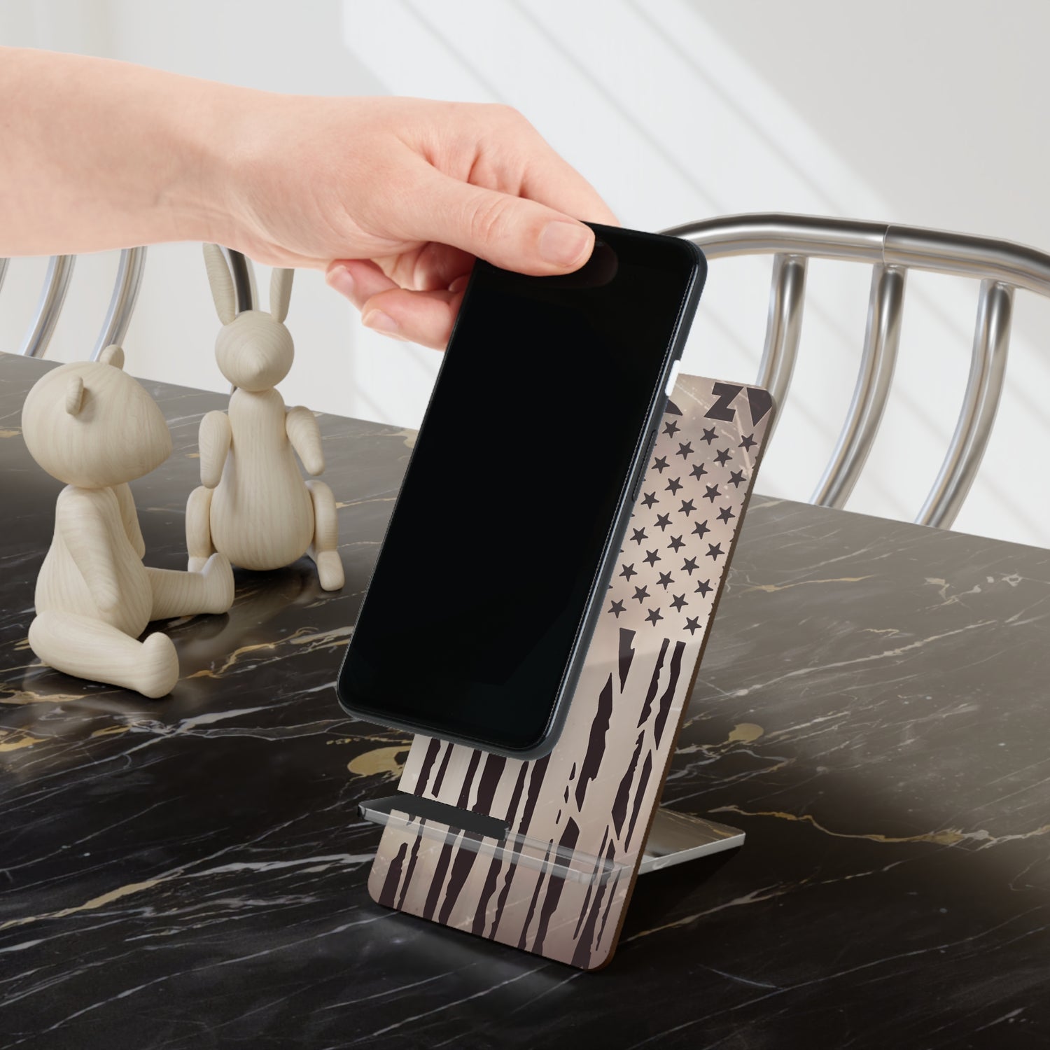 Mobile Display Stand for Smartphones - THE ZEN VIKING